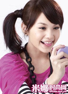 长时间陷溺电子产品11岁少年竟然眼“斜”了!咋回事? 智能科技 长时间陷溺电子产品11岁少年竟然眼“斜”了!咋回事? 长时间陷溺电子产品11岁少年竟然眼“斜”了!咋回事? 智能科技