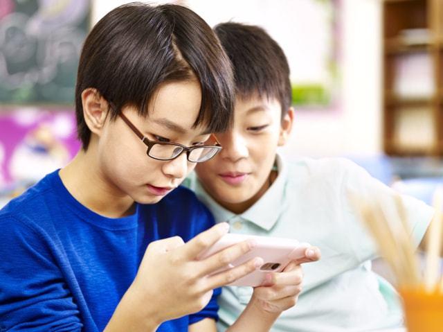 孩子近视的“祸首祸首”是电子产品?眼科专家这样说…… 智能科技 孩子近视的“祸首祸首”是电子产品?眼科专家这样说…… 孩子近视的“祸首祸首”是电子产品?眼科专家这样说…… 智能科技