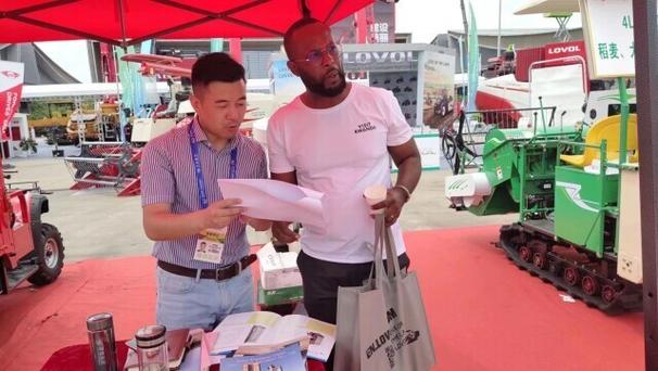 娄底农机产品畅销20多个非洲国家 “小农机”深耕非洲大年夜市场 人工智能 娄底农机产品畅销20多个非洲国家 “小农机”深耕非洲大年夜市场 娄底农机产品畅销20多个非洲国家 “小农机”深耕非洲大年夜市场 人工智能