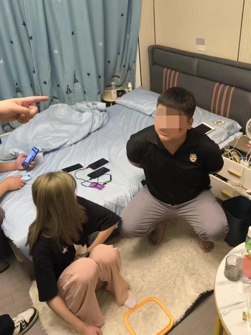 电子科技公司车间遭“内鬼”偷窃警方破案刑拘三名嫌疑人 人工智能 电子科技公司车间遭“内鬼”偷窃警方破案刑拘三名嫌疑人 电子科技公司车间遭“内鬼”偷窃警方破案刑拘三名嫌疑人 人工智能