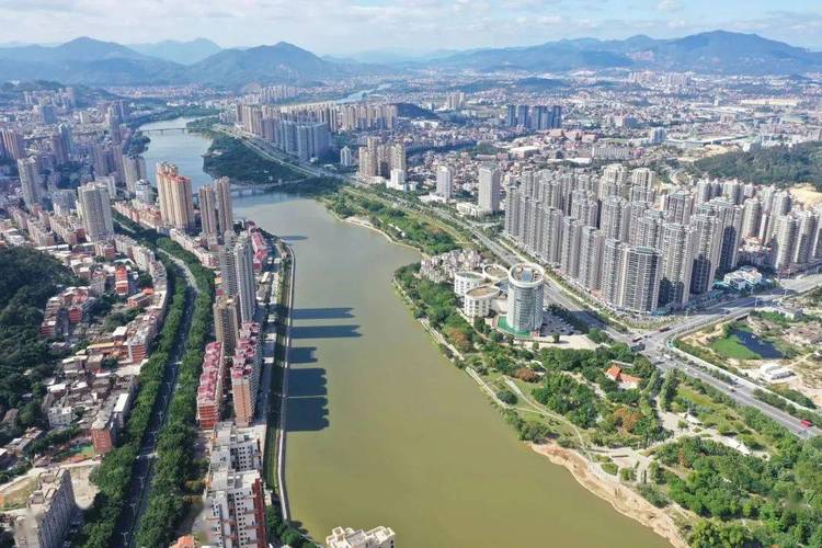 南安:跃居全国工业百强第11位 全省第二位 互联通信 南安:跃居全国工业百强第11位 全省第二位 南安:跃居全国工业百强第11位 全省第二位 互联通信