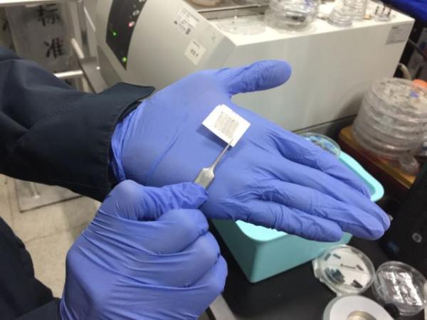 皮肤能充电薄如蝉翼的高机能、超轻柔复合热电材料将成“新宠” 人工智能 皮肤能充电薄如蝉翼的高机能、超轻柔复合热电材料将成“新宠” 皮肤能充电薄如蝉翼的高机能、超轻柔复合热电材料将成“新宠” 人工智能