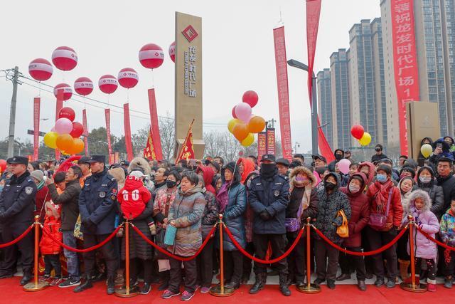 高陵区网红打卡地龙发时代广场开业啦 智能科技 高陵区网红打卡地龙发时代广场开业啦 高陵区网红打卡地龙发时代广场开业啦 智能科技
