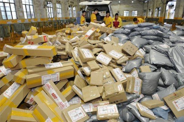 价值5万元的快递包裹被淋湿 中通快递只能赔偿500元? 智能科技 价值5万元的快递包裹被淋湿 中通快递只能赔偿500元? 价值5万元的快递包裹被淋湿 中通快递只能赔偿500元? 智能科技
