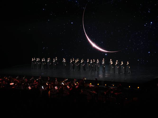 华为宣告会开场演绎《我的梦(聚力新生版)》 互联通信 华为宣告会开场演绎《我的梦(聚力新生版)》 华为宣告会开场演绎《我的梦(聚力新生版)》 互联通信