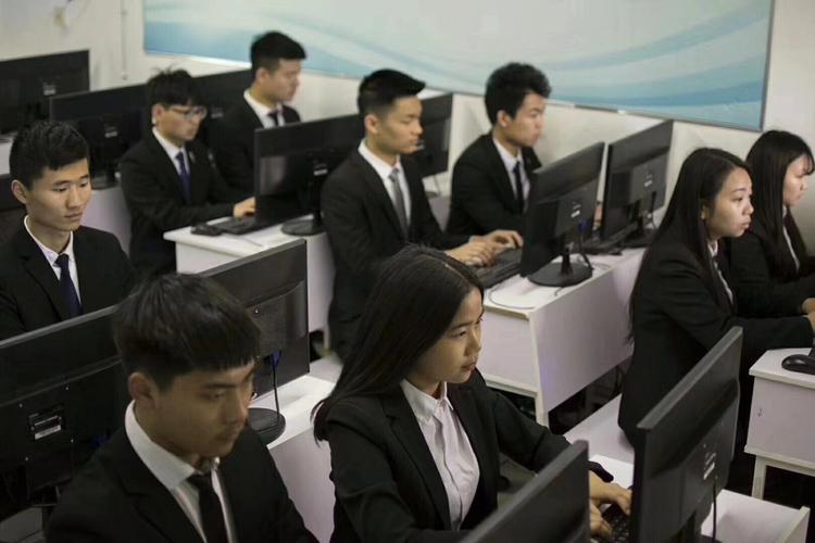 泰州IT培训_高精尖技能的培训和进修 人工智能 泰州IT培训_高精尖技能的培训和进修 泰州IT培训_高精尖技能的培训和进修 人工智能