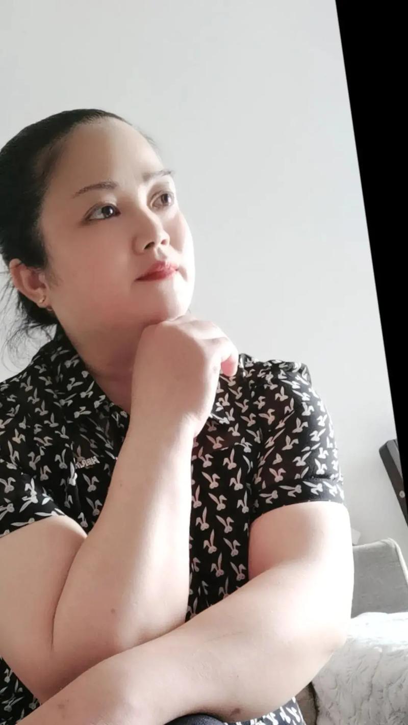 85岁阿姨用抖音发视频一发弗成收让人佩服的五体投地 智能科技 85岁阿姨用抖音发视频一发弗成收让人佩服的五体投地 85岁阿姨用抖音发视频一发弗成收让人佩服的五体投地 智能科技