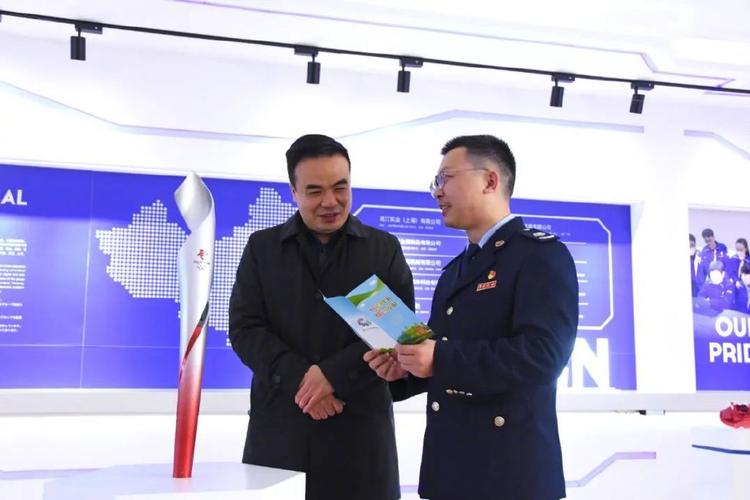 揭阳:“税动力”护航 电子信息家当抢滩科技前沿 互联通信 揭阳:“税动力”护航 电子信息家当抢滩科技前沿 揭阳:“税动力”护航 电子信息家当抢滩科技前沿 互联通信