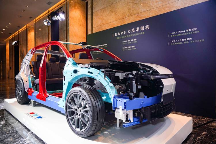 技能上车才有价值 浅析零跑LEAP3.0六大年夜智能电动核心技能 互联通信 技能上车才有价值 浅析零跑LEAP3.0六大年夜智能电动核心技能 技能上车才有价值 浅析零跑LEAP3.0六大年夜智能电动核心技能 互联通信