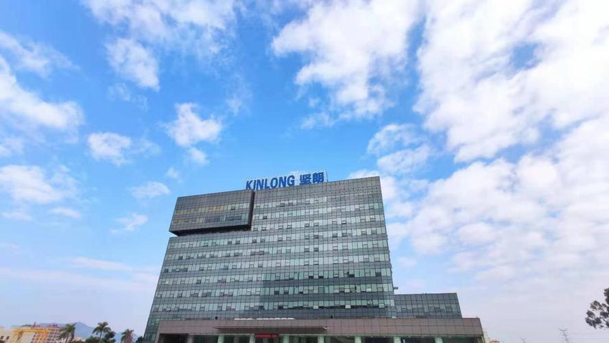 指路制造业中小企业松山湖“湾区城市名企行”走进坚朗五金 互联通信 指路制造业中小企业松山湖“湾区城市名企行”走进坚朗五金 指路制造业中小企业松山湖“湾区城市名企行”走进坚朗五金 互联通信