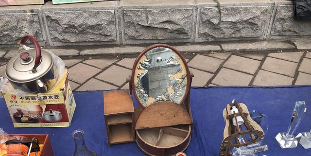 小人书、老古董、旧物件!长春这个旧货市场真大年夜淘宝圣地啊 人工智能 小人书、老古董、旧物件!长春这个旧货市场真大年夜淘宝圣地啊 小人书、老古董、旧物件!长春这个旧货市场真大年夜淘宝圣地啊 人工智能