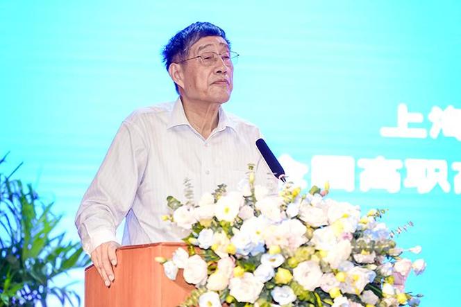 杨志贵:以信息化培植为抓手 赋能山西路桥集团高质量成长 人工智能 杨志贵:以信息化培植为抓手 赋能山西路桥集团高质量成长 杨志贵:以信息化培植为抓手 赋能山西路桥集团高质量成长 人工智能