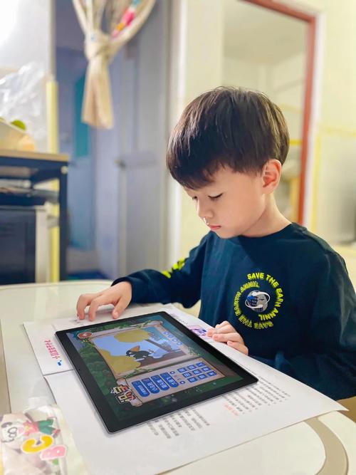 暑期孩子声称看书运用ipad时创造总偷偷上网该怎么办? 人工智能 暑期孩子声称看书运用ipad时创造总偷偷上网该怎么办? 暑期孩子声称看书运用ipad时创造总偷偷上网该怎么办? 人工智能