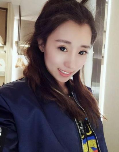 3万多张照片仅要价1.1元“同伙圈”竟可以这样假造 互联通信 3万多张照片仅要价1.1元“同伙圈”竟可以这样假造 3万多张照片仅要价1.1元“同伙圈”竟可以这样假造 互联通信