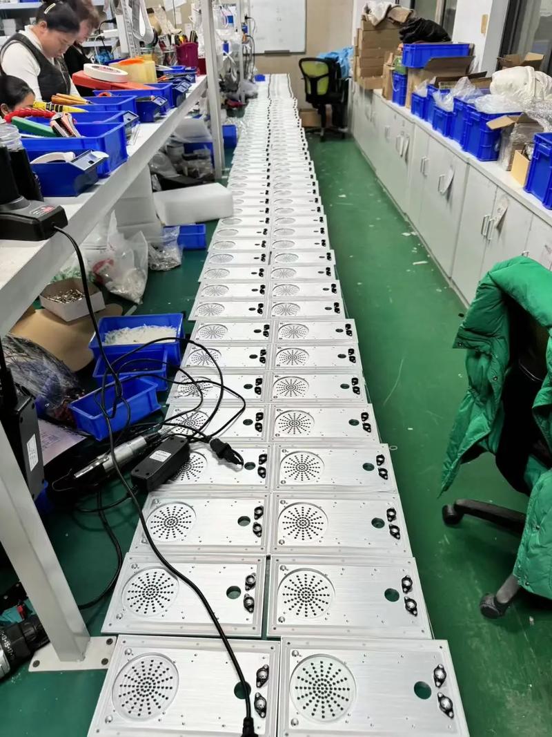 美国中学生用AI假造同学裸照AI成新型校园霸凌对象官员怒称将严惩 智能科技 美国中学生用AI假造同学裸照AI成新型校园霸凌对象官员怒称将严惩 美国中学生用AI假造同学裸照AI成新型校园霸凌对象官员怒称将严惩 智能科技