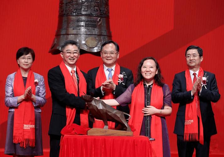 山东一匹汽车装备黑马被收购:总价2.15亿 智能科技 山东一匹汽车装备黑马被收购:总价2.15亿 山东一匹汽车装备黑马被收购:总价2.15亿 智能科技