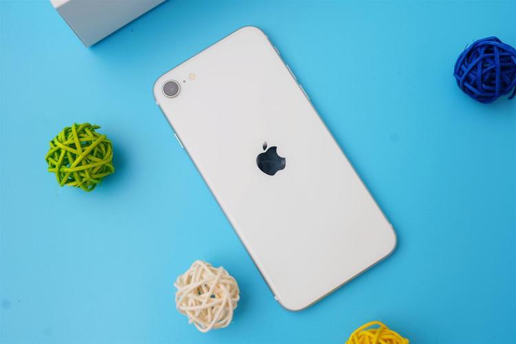 优点与缺点极端碰撞:新iPhone SE深度评测 智能科技 优点与缺点极端碰撞:新iPhone SE深度评测 优点与缺点极端碰撞:新iPhone SE深度评测 智能科技