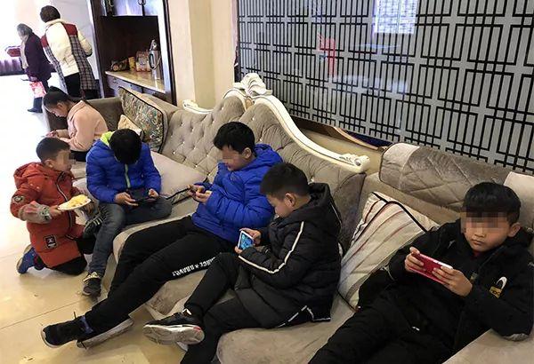 现在孩子们都在家玩电子产品以前的孩子都是大年夜家一路玩 人工智能 现在孩子们都在家玩电子产品以前的孩子都是大年夜家一路玩 现在孩子们都在家玩电子产品以前的孩子都是大年夜家一路玩 人工智能