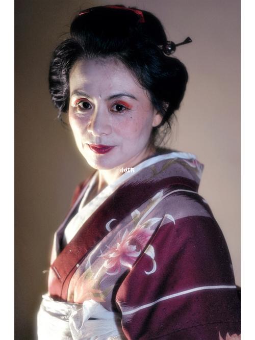 日本“和服妈妈”为卖低廉甜头酱油向粉丝要钱富太人设崩塌狂删恶 互联通信 日本“和服妈妈”为卖低廉甜头酱油向粉丝要钱富太人设崩塌狂删恶 日本“和服妈妈”为卖低廉甜头酱油向粉丝要钱富太人设崩塌狂删恶 互联通信