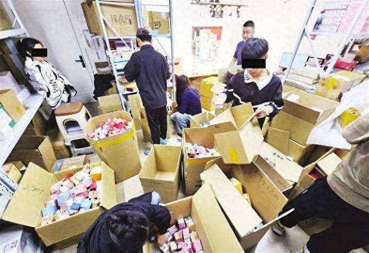 玩偶盲盒背后竟隐蔽亿元赌局 兰州警方侦破一路新型收集打赌案 人工智能 玩偶盲盒背后竟隐蔽亿元赌局 兰州警方侦破一路新型收集打赌案 玩偶盲盒背后竟隐蔽亿元赌局 兰州警方侦破一路新型收集打赌案 人工智能