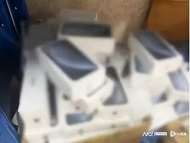 “官换机”打折卖?夫妻制售假装品牌手机被抓涉案300万 智能科技 “官换机”打折卖?夫妻制售假装品牌手机被抓涉案300万 “官换机”打折卖?夫妻制售假装品牌手机被抓涉案300万 智能科技