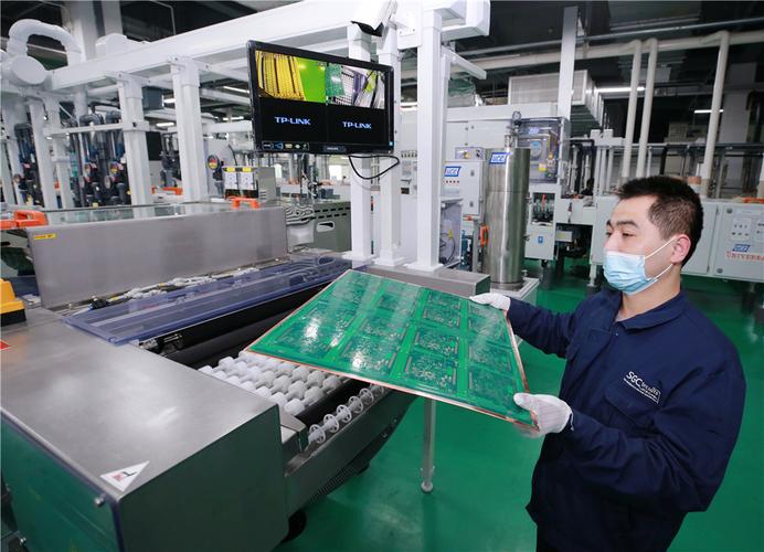 贵州制造|高精度高密度!六盘水首个印制集成电路板项目试产 智能家居 贵州制造|高精度高密度!六盘水首个印制集成电路板项目试产 贵州制造|高精度高密度!六盘水首个印制集成电路板项目试产 智能家居