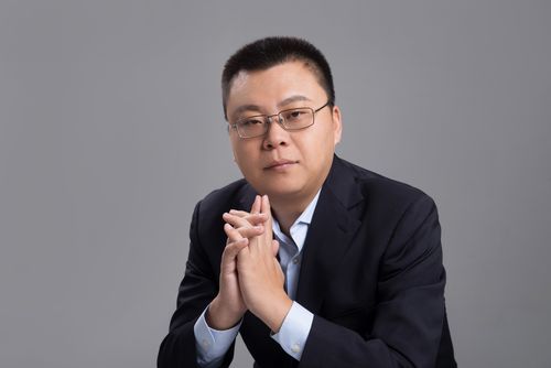 刘兴亮 | 电子烟有了电子酒还会远吗? 智能科技 刘兴亮 | 电子烟有了电子酒还会远吗? 刘兴亮 | 电子烟有了电子酒还会远吗? 智能科技