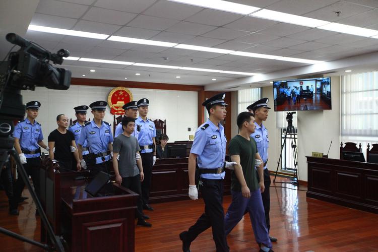强迫顾客购买手机 中关村电子市场六恶势力团伙被判刑 智能科技 强迫顾客购买手机 中关村电子市场六恶势力团伙被判刑 强迫顾客购买手机 中关村电子市场六恶势力团伙被判刑 智能科技