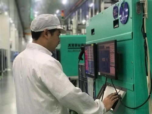 长泰宏兴泰电子:导入新产品 开拓新市场 互联通信 长泰宏兴泰电子:导入新产品 开拓新市场 长泰宏兴泰电子:导入新产品 开拓新市场 互联通信