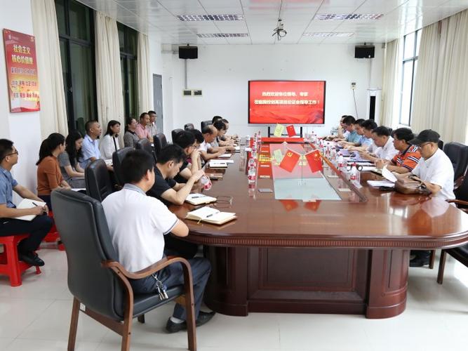 中职黉舍智能制造专业理解一下这里卒业生起薪5000元 互联通信 中职黉舍智能制造专业理解一下这里卒业生起薪5000元 中职黉舍智能制造专业理解一下这里卒业生起薪5000元 互联通信