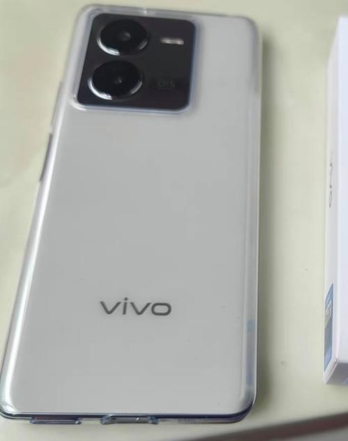 千元级中的旗舰质感 vivo Y100外不雅观简析 互联通信 千元级中的旗舰质感 vivo Y100外不雅观简析 千元级中的旗舰质感 vivo Y100外不雅观简析 互联通信