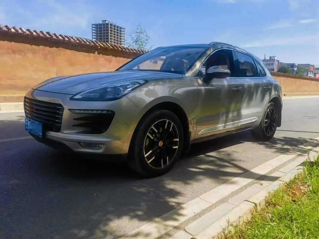 2.0T自动极致之光 SR9购车手册 智能家居 2.0T自动极致之光 SR9购车手册 2.0T自动极致之光 SR9购车手册 智能家居
