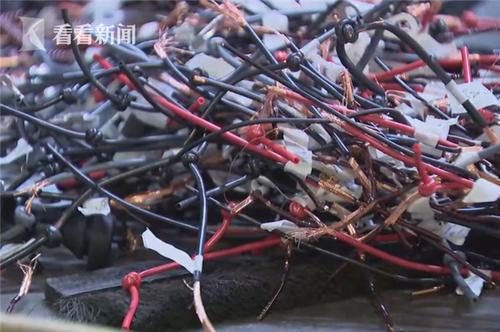 百台旧手机提炼一枚金戒指 全国仅两家企业正规拆解 人工智能 百台旧手机提炼一枚金戒指 全国仅两家企业正规拆解 百台旧手机提炼一枚金戒指 全国仅两家企业正规拆解 人工智能