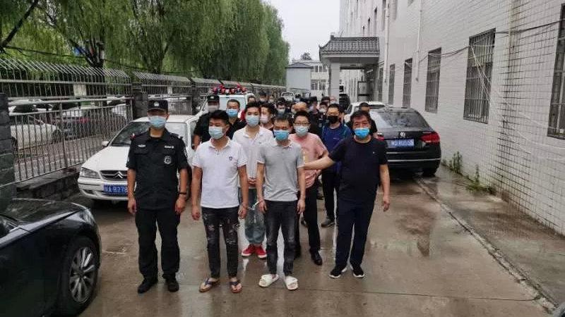 涉案资金流水21亿余元!四川梓潼警方侦破特大年夜跨境收集开设赌场案 人工智能 涉案资金流水21亿余元!四川梓潼警方侦破特大年夜跨境收集开设赌场案 涉案资金流水21亿余元!四川梓潼警方侦破特大年夜跨境收集开设赌场案 人工智能
