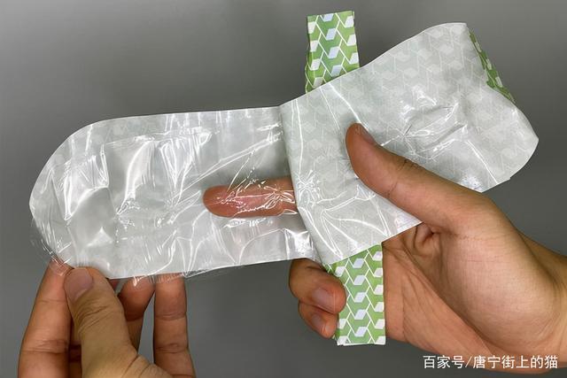马来西亚妇科年夜夫称发明首个“男女通用避孕套”含粘性涂层 智能科技 马来西亚妇科年夜夫称发明首个“男女通用避孕套”含粘性涂层 马来西亚妇科年夜夫称发明首个“男女通用避孕套”含粘性涂层 智能科技