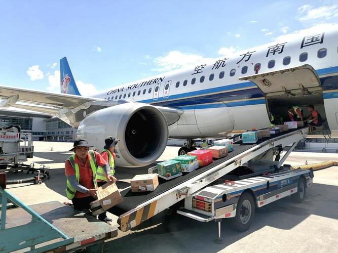 6月以来南航物流在广深承运约3000吨国内电商货品这些产品最受青睐 人工智能 6月以来南航物流在广深承运约3000吨国内电商货品这些产品最受青睐 6月以来南航物流在广深承运约3000吨国内电商货品这些产品最受青睐 人工智能