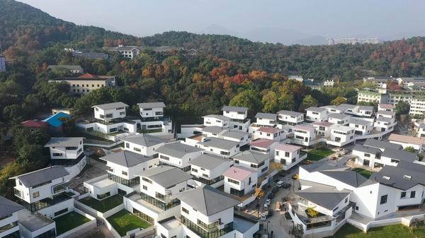 象山艺术公社看这些师生若何构想“溪山仍然清远” 象山艺术公社看这些师生若何构想“溪山仍然清远” 人工智能