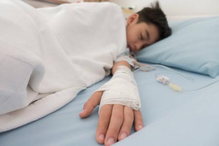 小男孩手腕被“吞”这种机械很多商场都有 智能科技 小男孩手腕被“吞”这种机械很多商场都有 小男孩手腕被“吞”这种机械很多商场都有 智能科技