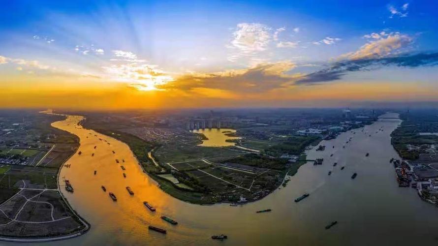 九个特色小镇掌门人相聚“浦江第一湾” 为转型成长带来启示 九个特色小镇掌门人相聚“浦江第一湾” 为转型成长带来启示 人工智能