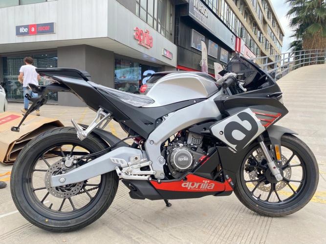 卷完再看2万内更具性价比的入门仿赛RC250运动版体验申报 人工智能 卷完再看2万内更具性价比的入门仿赛RC250运动版体验申报 卷完再看2万内更具性价比的入门仿赛RC250运动版体验申报 人工智能