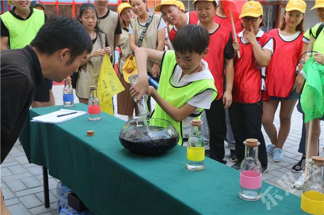 两次“冲关”失落败仍不放弃这家小微企业立异产品远销30国 互联通信 两次“冲关”失落败仍不放弃这家小微企业立异产品远销30国 两次“冲关”失落败仍不放弃这家小微企业立异产品远销30国 互联通信