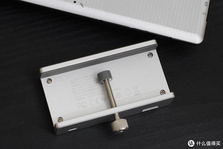 能让处女座也顺心的归整好物ORICO 4口USB3.0 夹扣集线器 互联通信 能让处女座也顺心的归整好物ORICO 4口USB3.0 夹扣集线器 能让处女座也顺心的归整好物ORICO 4口USB3.0 夹扣集线器 互联通信