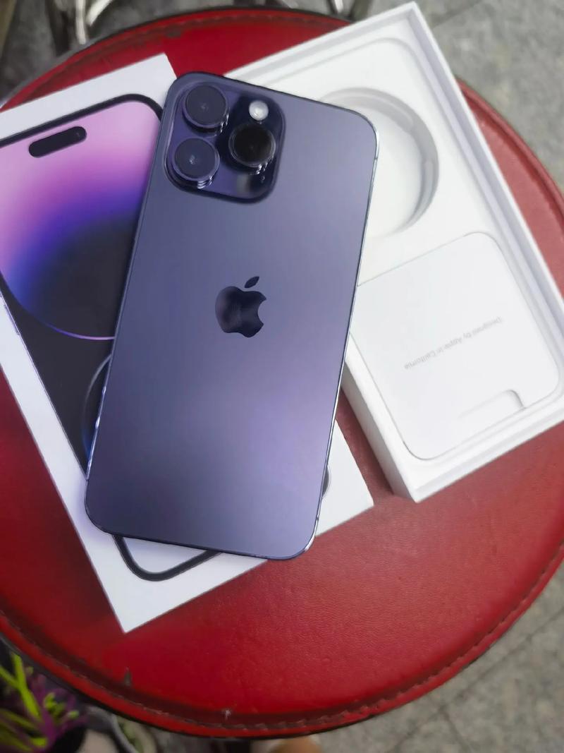 Apple 苹果 iPhone 14 Pro Max 智好手机 产品图集 「SOOMAL」 Apple 苹果 iPhone 14 Pro Max 智好手机 产品图集 「SOOMAL」 智能家居