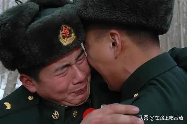 战友提干前偷用了新兵56元我替他背锅五年后我多了个干女儿 战友提干前偷用了新兵56元我替他背锅五年后我多了个干女儿 智能科技