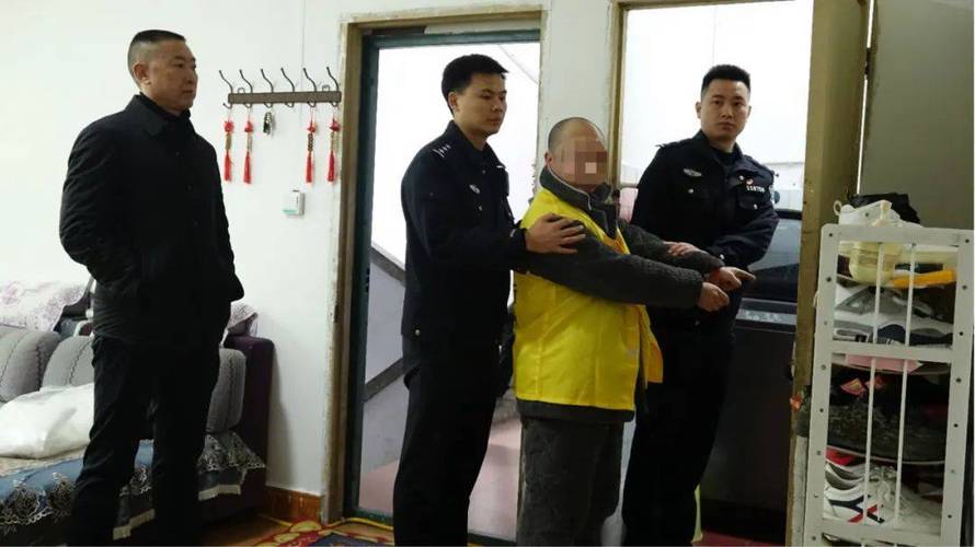 重庆涪陵警方快速侦破一路流窜诱骗案 互联通信 重庆涪陵警方快速侦破一路流窜诱骗案 重庆涪陵警方快速侦破一路流窜诱骗案 互联通信