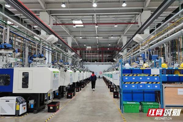 厉害“炸”了!新金宝岳阳工厂月产能超100万台的背后 人工智能 厉害“炸”了!新金宝岳阳工厂月产能超100万台的背后 厉害“炸”了!新金宝岳阳工厂月产能超100万台的背后 人工智能