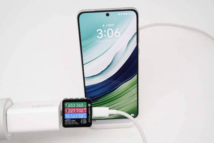 30W有线无线快充小米的这款立式无线充电宝表现不错 人工智能 30W有线无线快充小米的这款立式无线充电宝表现不错 30W有线无线快充小米的这款立式无线充电宝表现不错 人工智能