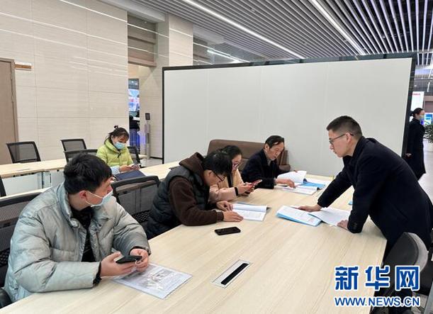 武汉蔡甸:“云”勘验 助力企业审批加力提速 人工智能 武汉蔡甸:“云”勘验 助力企业审批加力提速 武汉蔡甸:“云”勘验 助力企业审批加力提速 人工智能