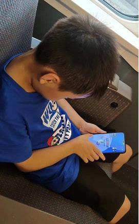 控制小孩玩电子产品的时间店内日常 控制小孩玩电子产品的时间店内日常 智能科技