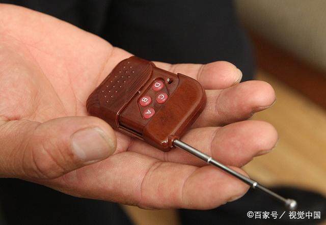 一分钟揭秘！电子秤作弊大年夜法…… 一分钟揭秘！电子秤作弊大年夜法…… 互联通信
